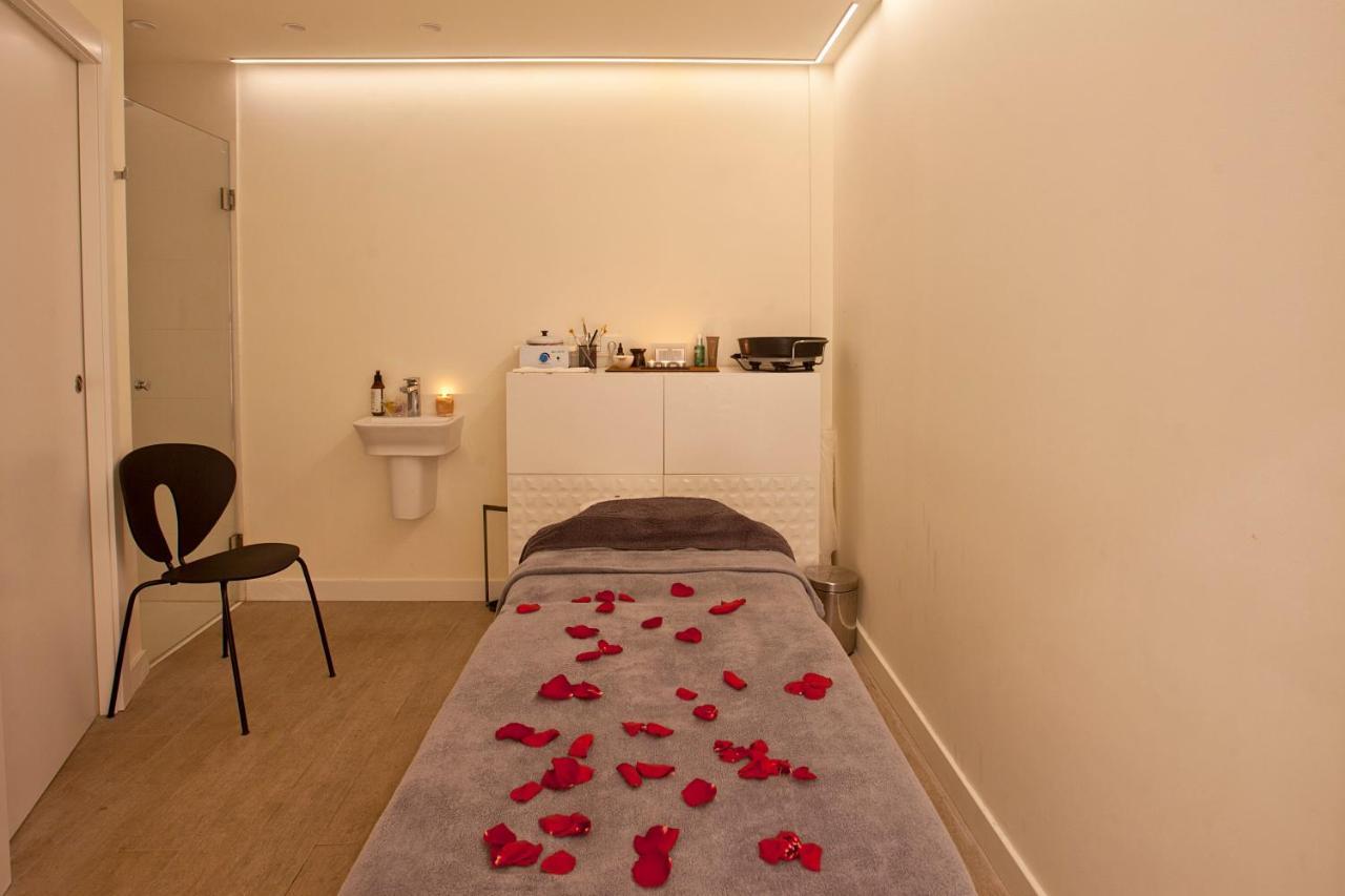 Hotel Pompaelo Plaza Del Ayuntamiento & Spa Pamplona Ngoại thất bức ảnh
